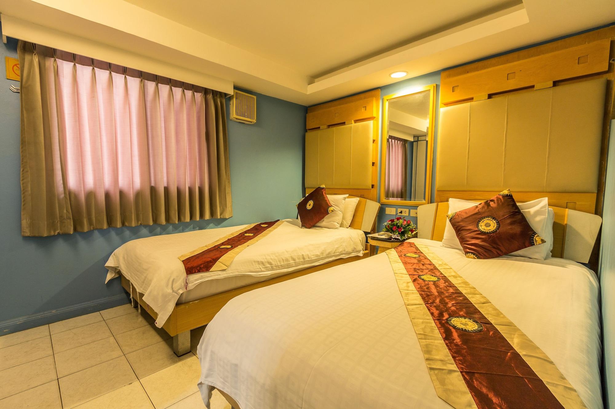 Sam'S Lodge Bangkok Bagian luar foto